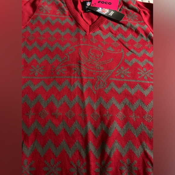 FOCO NFL Womens NFL Team Logo Ugly Holiday V-Neck Sweater - Picture 5 of 10
